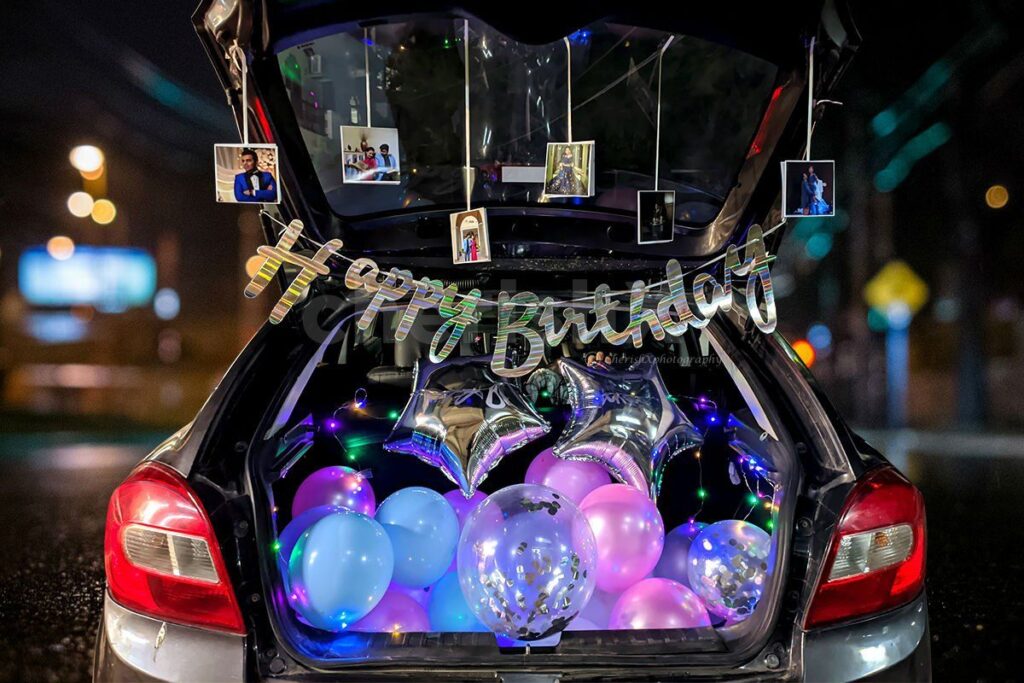 Car Boot Balloons decoration Idea